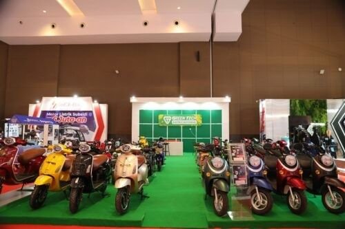 Booth-GreenTech-500x333.jpg Jelang Akhir IIMS 2024, Ini Pilihan Skuter Listrik Murah Tak Sampai Rp10 Juta