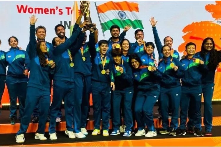 India-3098975521.jpg