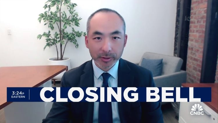 Ada lebih banyak ruang untuk penurunan pada saham-saham teknologi, kata King Lip dari BakerAvenue