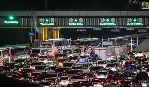 Sebanyak 2,3 Juta Mobil Pribadi Keluar Masuk Jabodetabek di H-2 Lebaran
