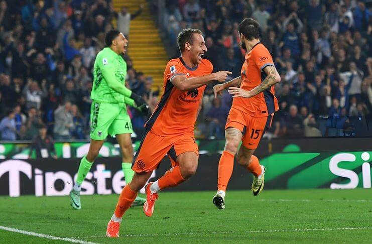 Hasil Liga Italia: Inter Bisa Pastikan Scudetto Saat Lawan Milan! 3 Davide Frattesi memastikan kemenangan Inter Milan pada giornata ke-31 Serie A 2023-24.