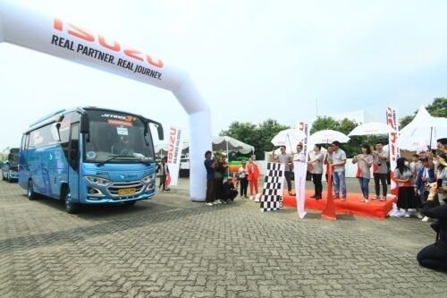 Isuzu-Mudik-Gratis-2-500x333.jpg Isuzu Gelar Program Mudik Gratis