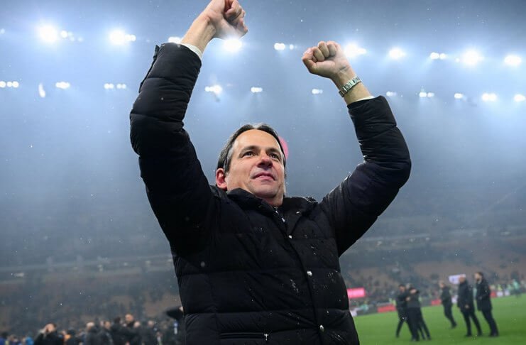 Simone Inzaghi Sudah Yakin Inter Bakal Sukses Sejak Musim Pertamanya Melatih 2 Simone Inzaghi Sudah Yakin Inter Bakal Sukses Sejak Musim Pertamanya Melatih (GIFN)