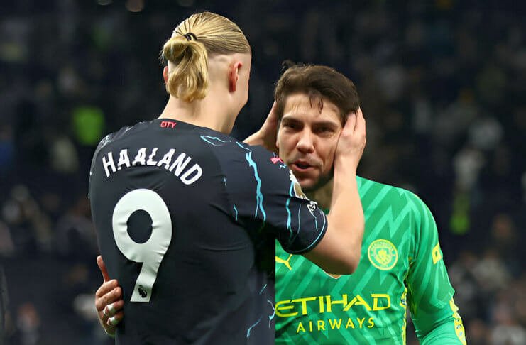 Erling Haaland Tak Peduli Man. City Main Jelek yang Penting Menang 3 Erling Haaland menyebut Stefan Ortega sebagai man of the match.