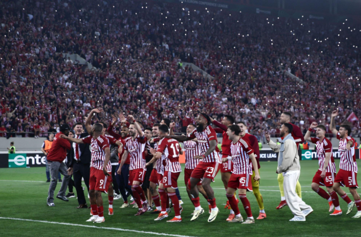 Pelatih Olympiakos Belum Puas Meski Baru Saja Ciptakan Sejarah 2 Olympiakos - Final Conference League - Jose Luis Mendilibar - Alamy 2