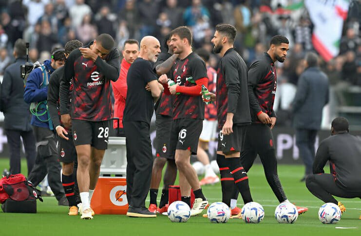 Stefano Pioli: Ini Bukan Hari-Hari Terakhir Saya di AC Milan 3 Stefano Pioli punya hubungan sangat baik dengan para pemain AC Milan.