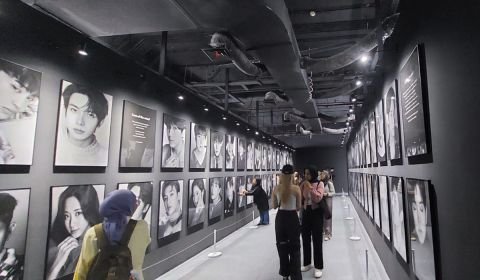 D'Festa Pameran K-Pop Terbesar di Indonesia di Buka Hari Ini: Memberikan Pengalaman yang Seru