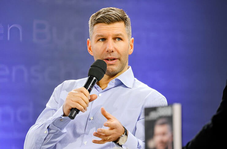 Eks Timnas Jerman Akui Sempat Kecele Jamal Musiala 1 Thomas Hitzlsperger sempat kecele oleh kemampuan Jamal Musiala.