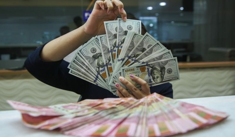Selasa (13/8), Rupiah Menguat Didukung Meningkatnya Prospek Penurunan Suku Bunga Fed