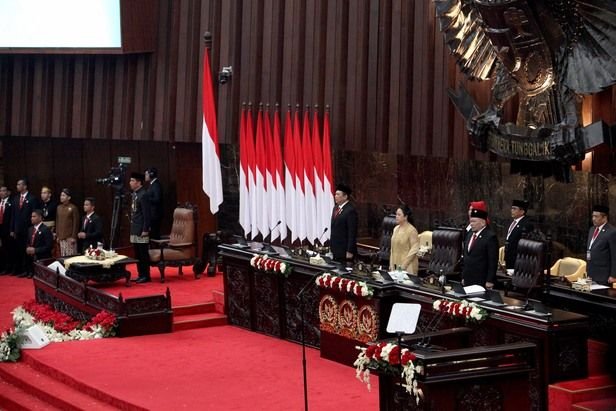Jokowi Klaim Mampu Menekan Biaya Logistik hingga 14%