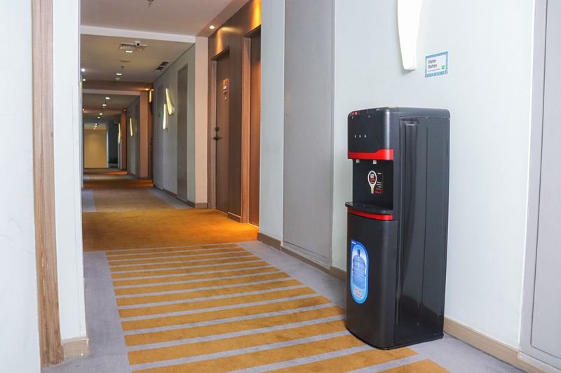ibis Styles Jakarta Mangga Dua Square Terapkan Praktik Ramah Lingkungan dengan Water Dispenser