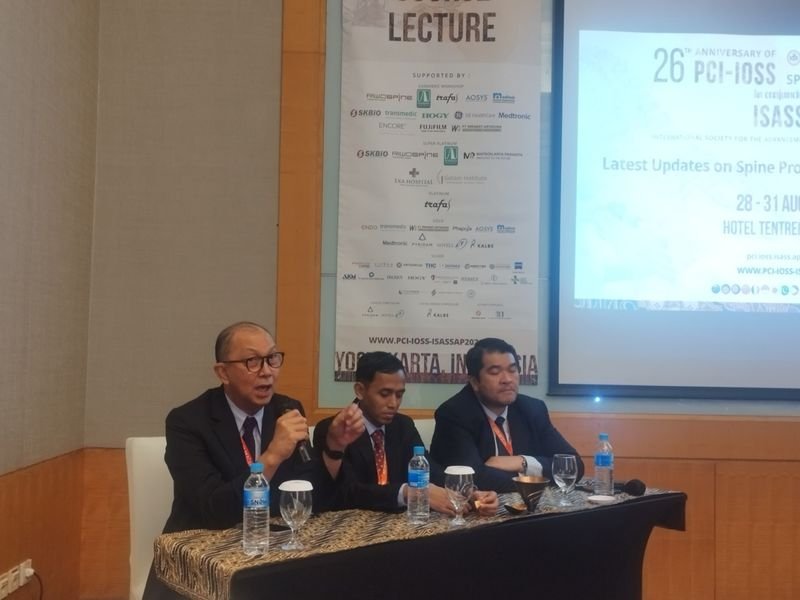 Pengobatan Tulang Belakang di Indonesia Tak Kalah dari Malaysia dan Singapura