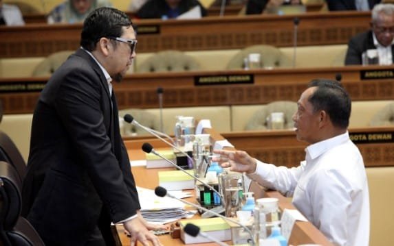 Pengamat: Waspada, DPR Serang Balik MK!