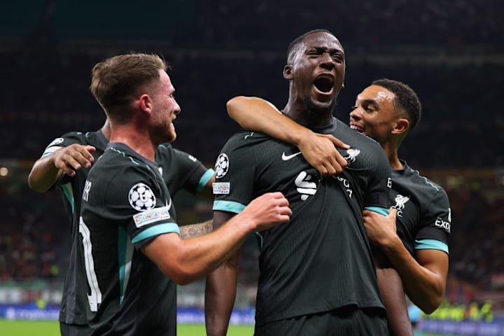 Liverpool merayakan gol Ibrahima Konate ke gawang AC Milan di Liga Champions