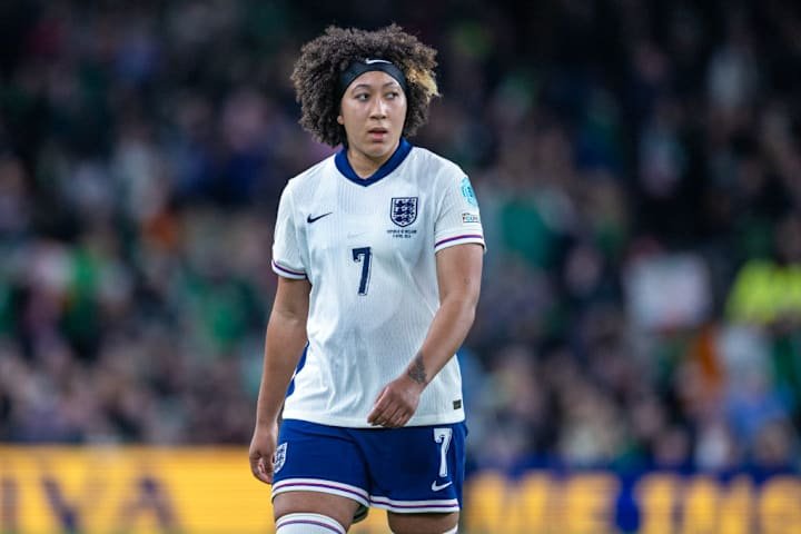 Lauren James - Pemain sepak bola