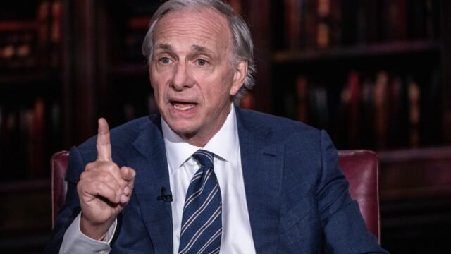 107396723-1712232304994-gettyimages-2128596295-RAY_DALIO_INTERVIEW.jpeg