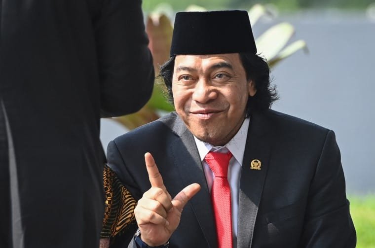 Ogah Jadi Ketua DPD, Komeng: Ini Gedung Rubuh