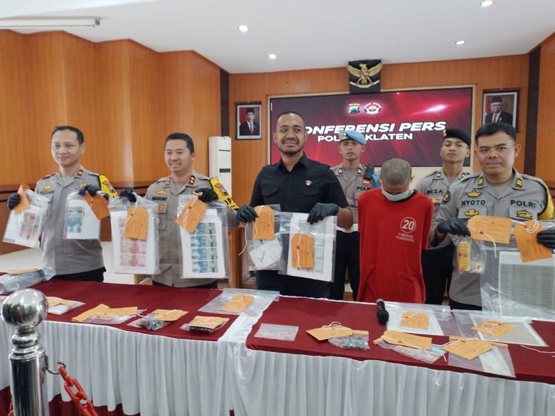 Satreskrim Polres Klaten Sita Uang Palsu Senilai Rp132,4 Juta