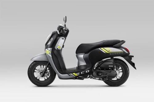 AHM-Scoopy-2022-Sporty-Silver-500x333.jpg AHM Rilis Motor Baru 9 Oktober 2024, New Scoopy 2025?