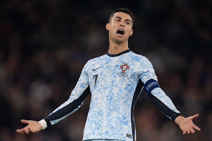 Cristiano Ronaldo - Pemain Sepak Bola