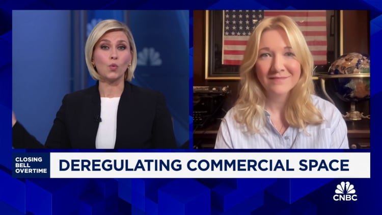 Katherine Boyle dari Andreessen Horowitz berbicara tentang deregulasi ruang angkasa