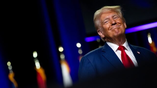 108072852-1733566557994-gettyimages-2167846357-elconin_trump_54.jpeg