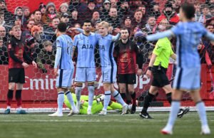 Peringkat pemain seperti Spurs memerlukan waktu ekstra untuk mengunduh ikan kecil