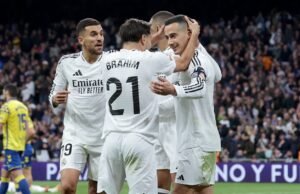 Peringkat pemain sebagai kemenangan besar mengirim juara ke puncak La Liga