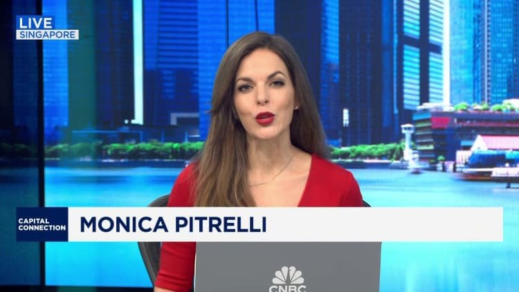 Diskusi perjalanan Tahun Baru Imlek masuk dan keluar dari Tiongkok