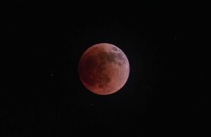 Fenomena Langka Bulan Purnama Serigala Menutupi Mars dalam Peristiwa Okultasi