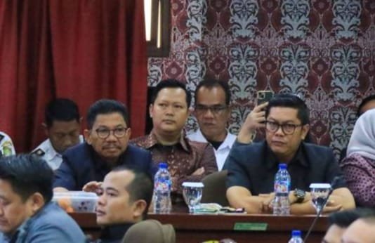 DPRD Tetapkan Sachrudin - Maryono Jadi Wali kota dan Wakil Wali kota Tangerang Periode 2025-2030