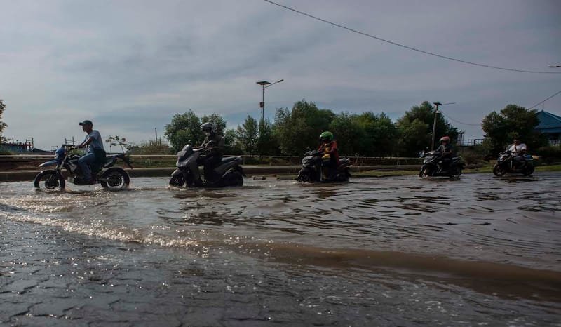 BMKG: Prakiraan Cuaca Jumat, 17 Januari 2025: Potensi Banjir Rob di 14 Wilayah