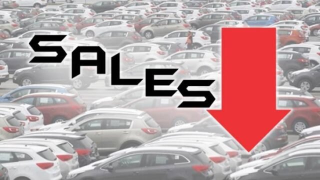 Indonesias-Car-Sales-Fall-17-pc-in-Jan-May.jpg LPEM UI: Penjualan Mobil 2025 Bisa Amblas, Bila Tak Ditolong Insentif Tambahan