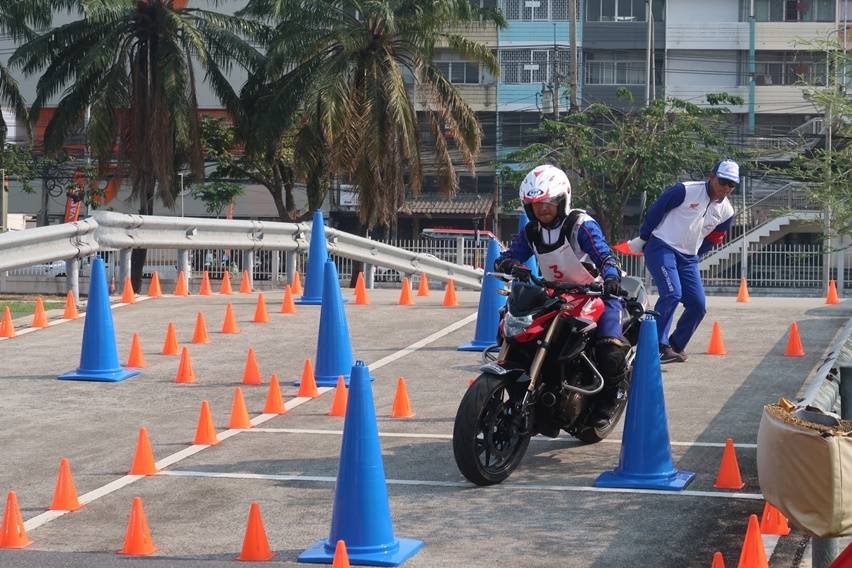 AHM Safety Riding Instructor