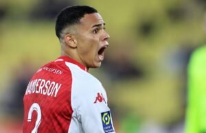 Tanda tangan bek kanan Barcelona untuk bersaing dengan Jules Cound