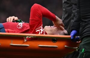 Lingkup Lubang Kulit Utd Cedera Lisandro Martinez Cedera