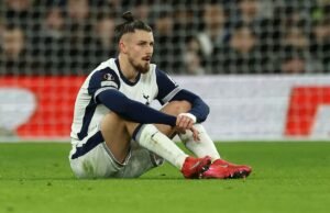 Tottenham mendapat pukulan besar karena bek yang diderita cedera ACL