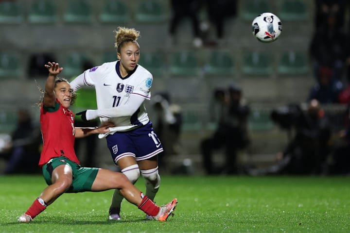 Fbl-ener-nations-women-por-men