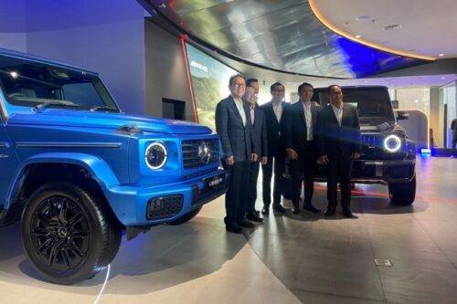 Mercedes-Benz-G-Class-EV-and-Gasoline-2-500x333.jpeg Mercedes-Benz G-Class Listrik Meluncur di Event The World Beyond