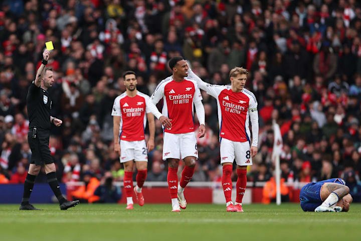 Chris Kavanagh, Gabriel, Martin Odegaard
