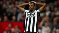 Ketua Newcastle menginstruksikan klub tentang Alexander Isaac Transfer Saga