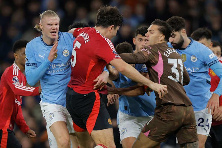Manchester City FC V Manchester United FC - Liga Premier