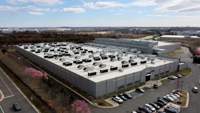 108118234-17423911232025-03-19t103853z_1531941582_rc2xeda424jc_rtrmadp_0_usa-power-data-centers.jpeg