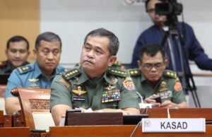 KSAD Dirut Bulog Sudah Bukan Tentara