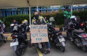 Bantuan Hari Raya Ojek Daring 20 dari Pendapatan Setahun Terakhir