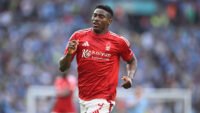 Taiwo Awoniyi dari Nottingham Forest dimasukkan ke dalam ‘Coma Terinduksi’ setelah operasi