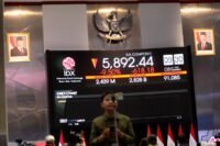 Ekonom UGM Waspadai Pertumbuhan Ekonomi Lebih Rendah dari Triwulan Pertama