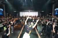 Dorong Masyarakat Hidup Sehat lewat Senam Sehat di Surabaya