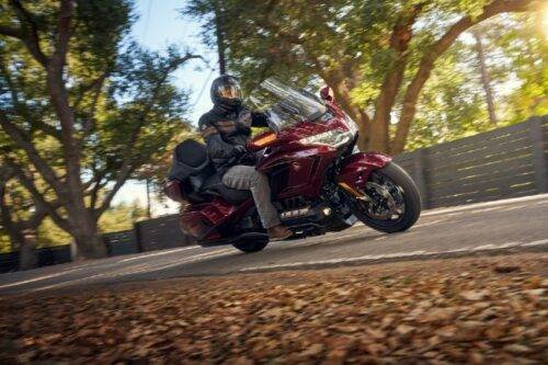 Honda-Gold-Wing-1-500x333.jpeg AHM Rilis Honda Gold Wing Edisi Spesial, Harga Lebih Mahal dari Accord
