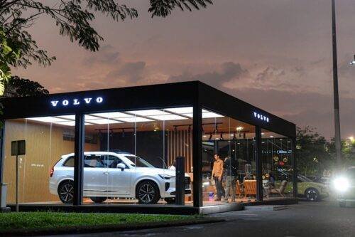 Volvo-Pop-up-store-alam-sutera-1-500x333.jpg Volvo Hadirkan Pop-Up Store di Alam Sutera, XC90 Facelift Jadi Bintang Utama
